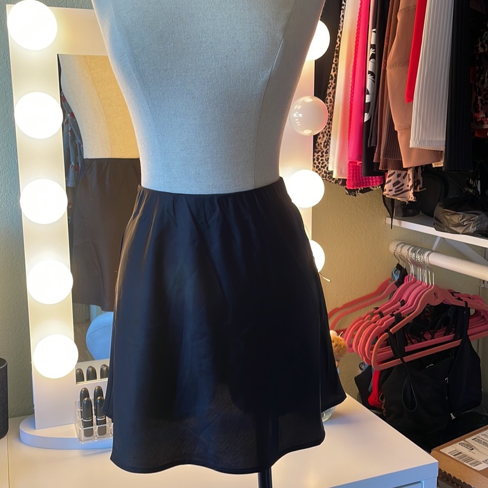 NWT Forever 21 Black Satin Skirt Size XS